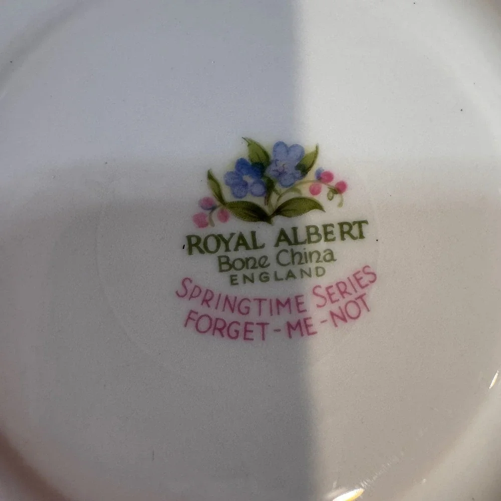 Vintage Royal Albert 